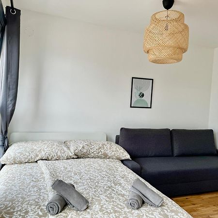 Modern Apartment With Balcony & Free Parking - Nearby Metro Wiedeń Zewnętrze zdjęcie